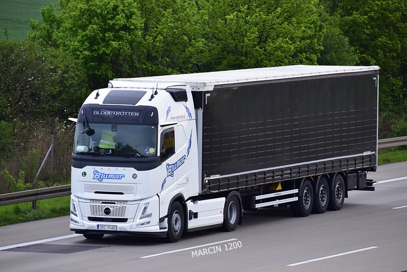 _DSC5273 BLUMAR-crop-VOLVO FH AERO.JPG