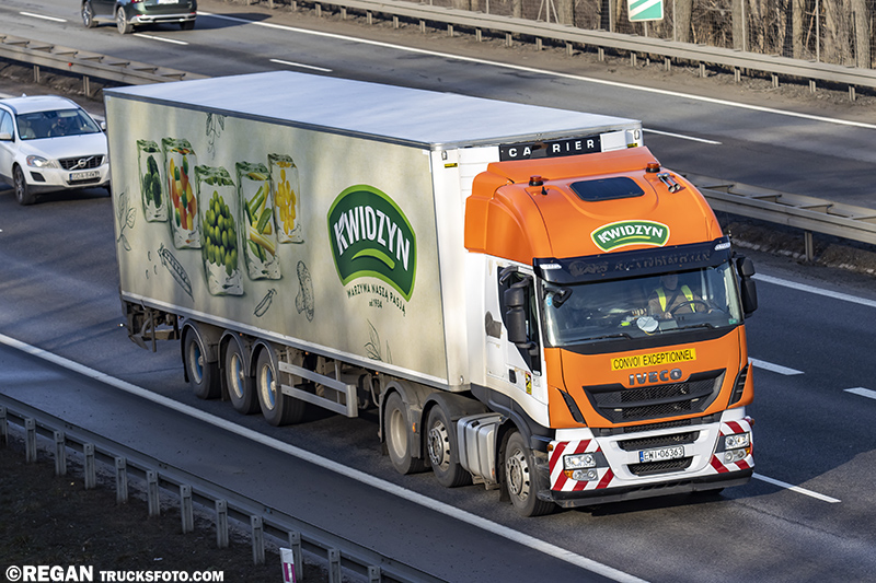 Iveco Stralis - WZPOW Kwidzyn.jpg
