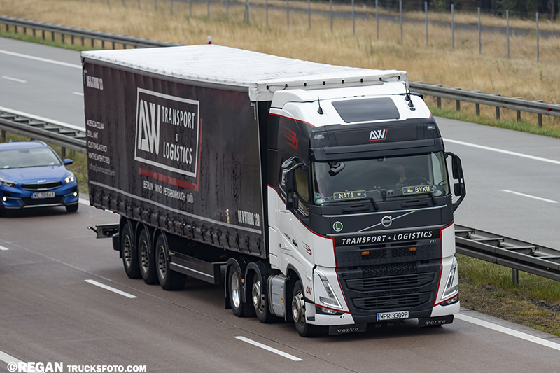 Volvo FH5 - AW Transport.jpg