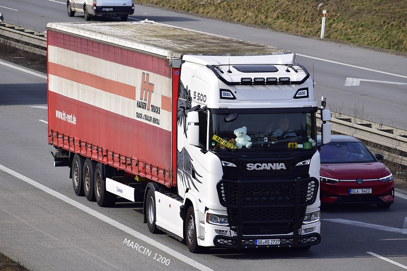 _DSC2712 SCANIA S NG-crop-S500.JPG