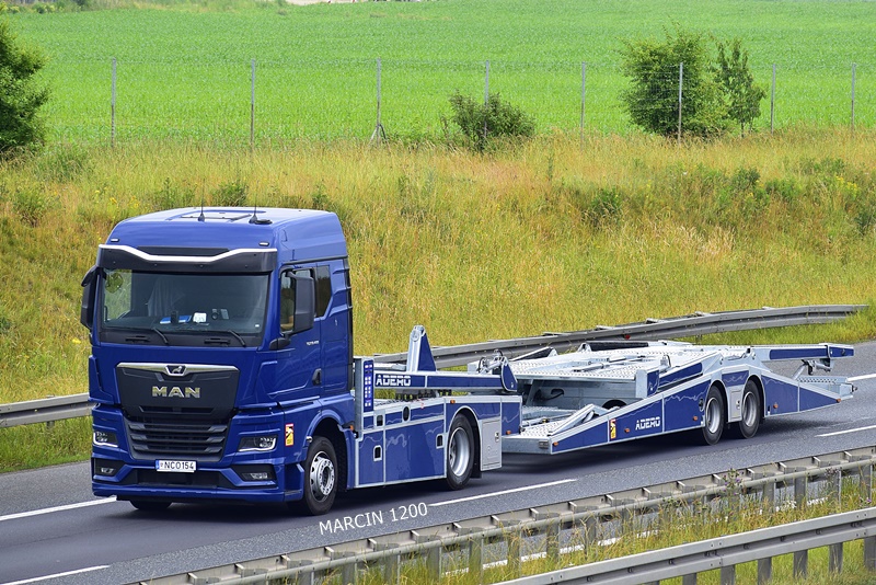 _DSC00011 (929)-crop-MAN TGX II.JPG