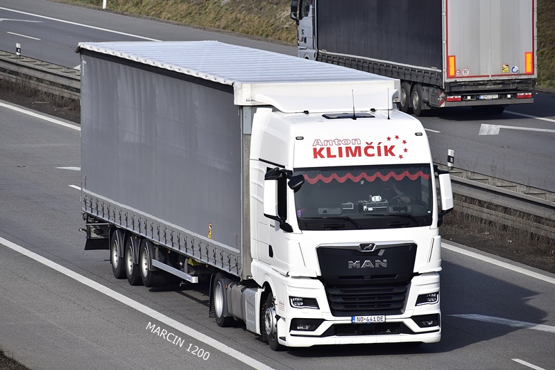 _DSC2161 ANTON KLIMCIK-crop-MAN TGX II.JPG