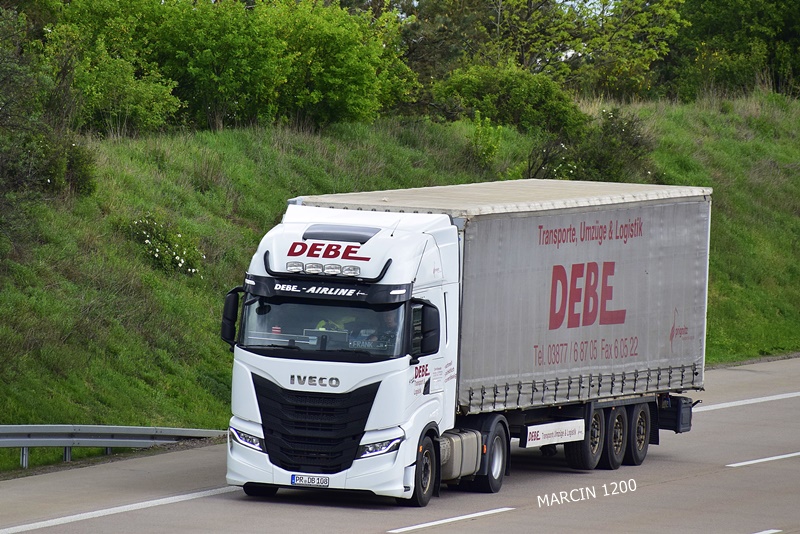 _DSC1858 DEBE-crop-IVECO S-WAY.JPG