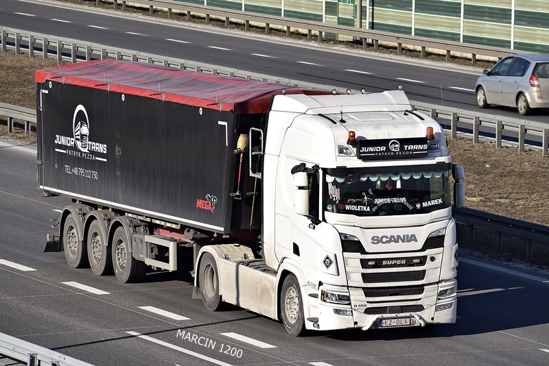 _DSC1671 JUNIOR TRANS-crop-SCANIA R450 NG.JPG