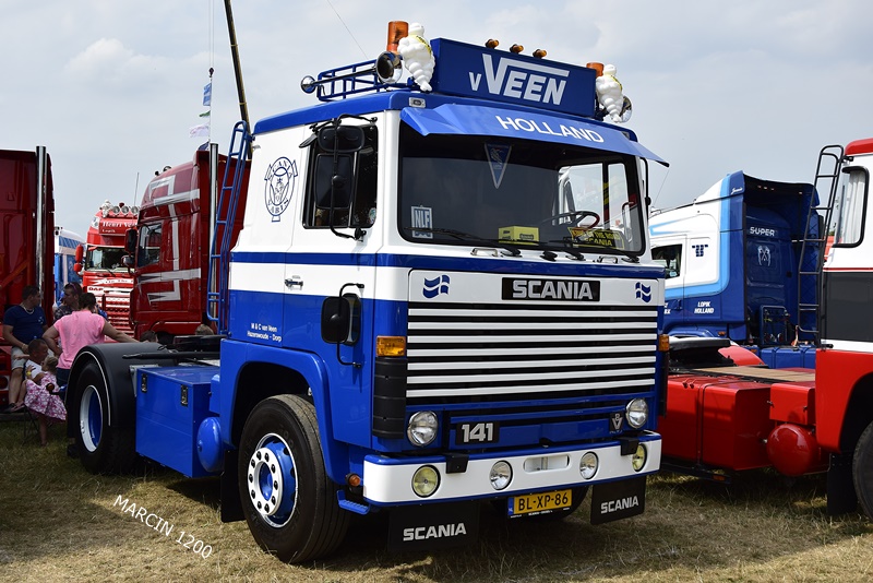 _DSC0933-crop-SCANIA 141 V8-C. van Veen.JPG