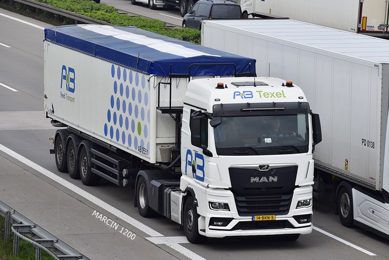 _DSC4460 AB TEXEL-crop-MAN TGX II.JPG
