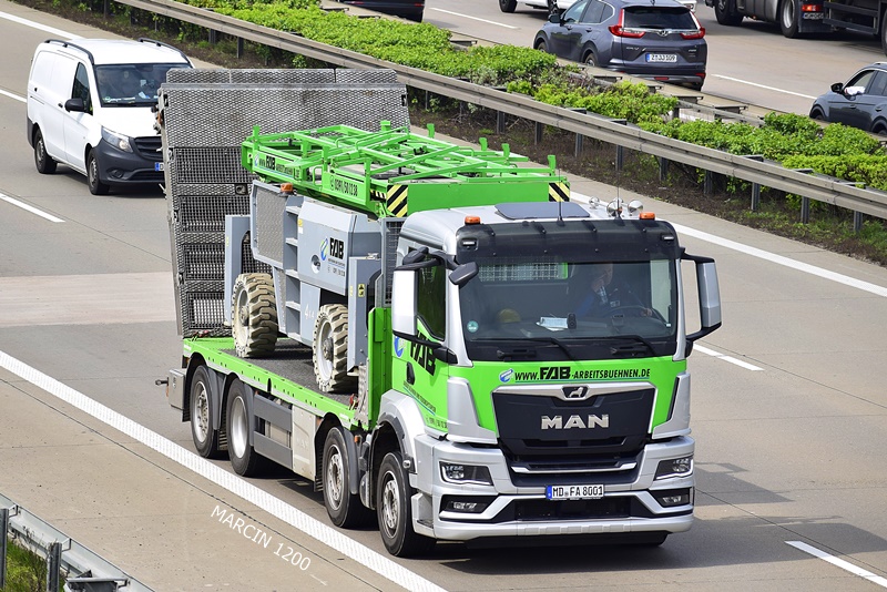 _DSC4720 FAB-crop-Arbeitsbühnen-MAN TGS II.JPG