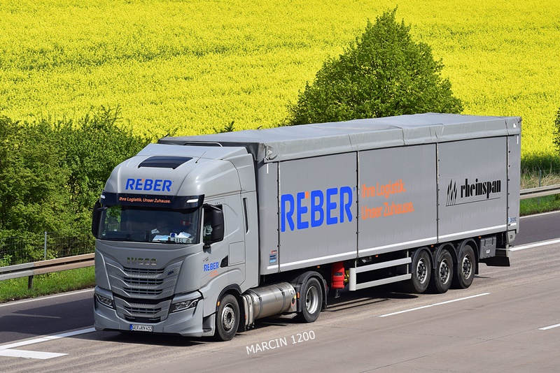 _DSC4883 REBER-crop-IVECO S-WAY.JPG