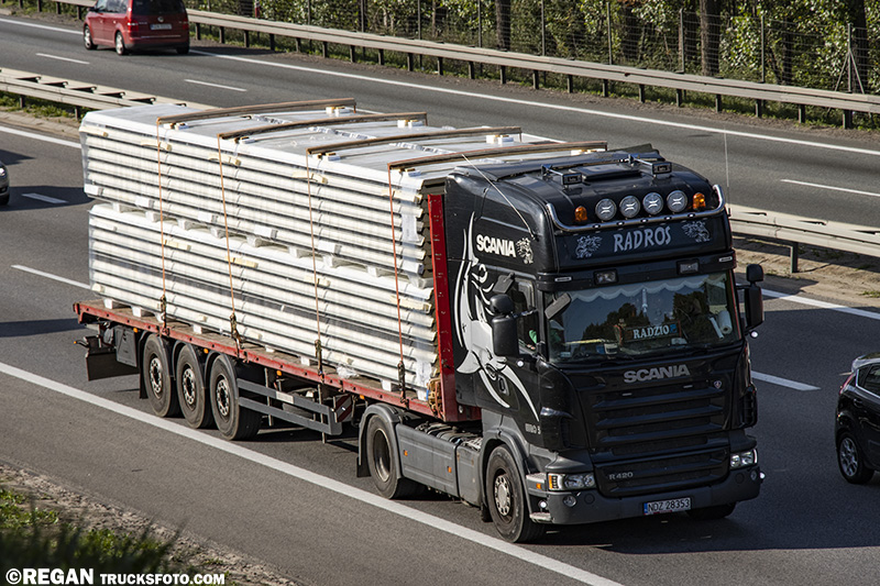 Scania R420 Radros.jpg