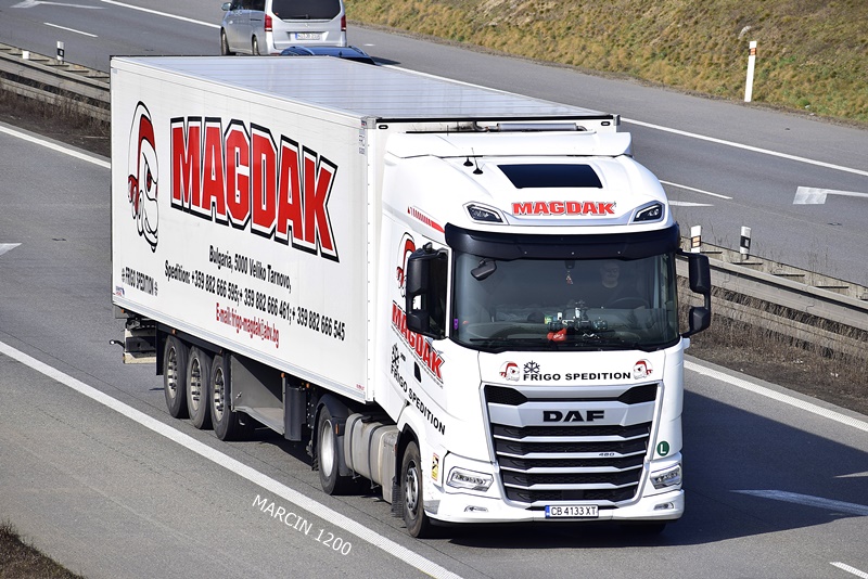 _DSC2284 MAGDAK-crop-DAF XF.JPG