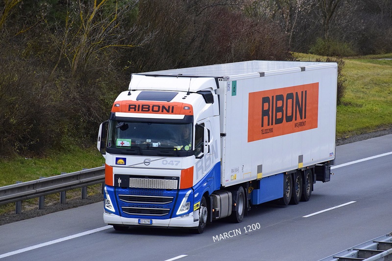 _DSC0767 RIBONI-crop-VOLVO FHV.JPG