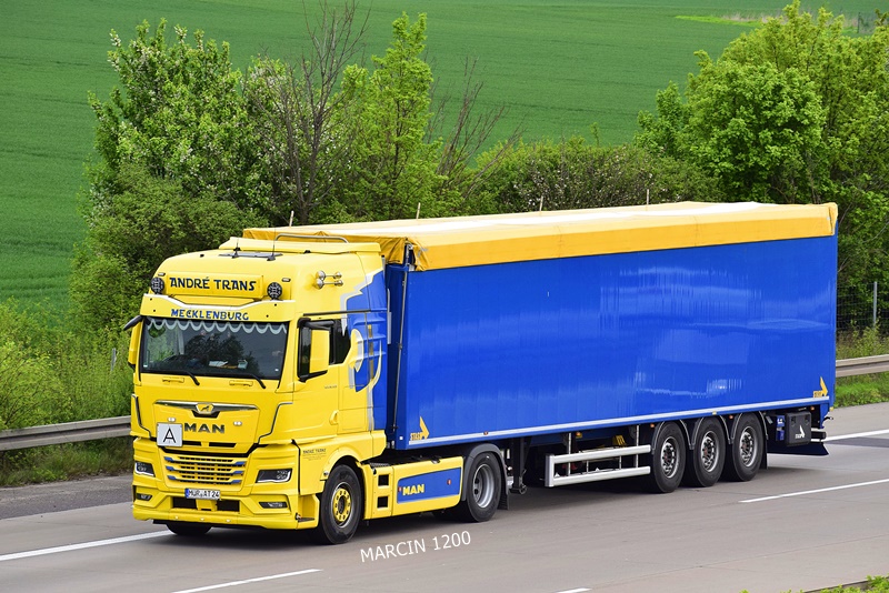 _DSC5606 ANDRE TRANS-crop-MAN TGX II.JPG