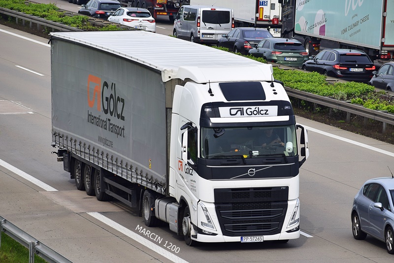 _DSC4327 GÓLCZ-crop-VOLVO FHV.JPG