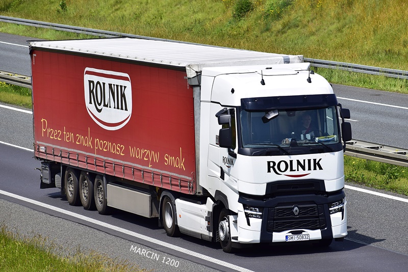 _DSC6699 ROLNIK-crop-RENAULT RANGE-T EVO.JPG