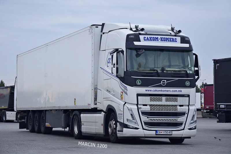 _DSC6843 CAKOM-KOMERC-crop-VOLVO FHV.JPG