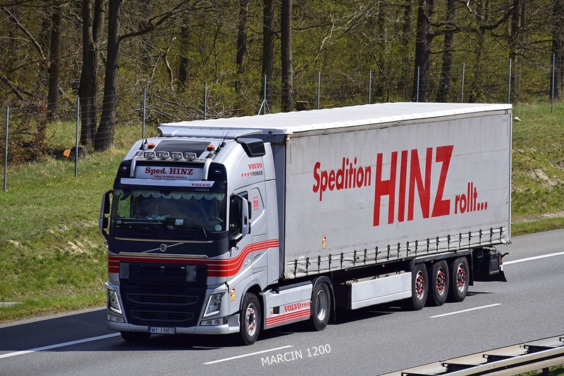 _DSC3495 HINZ-crop-Podołowski-VOLVO FHIV.JPG