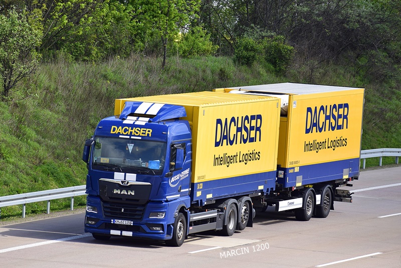 _DSC1580 BUSSE+ZERBE-crop-MAN TGX II-DACHSER-BDF.JPG