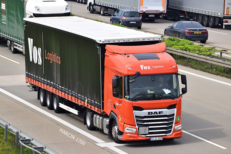 _DSC4680 VOS-crop-DAF XF.JPG