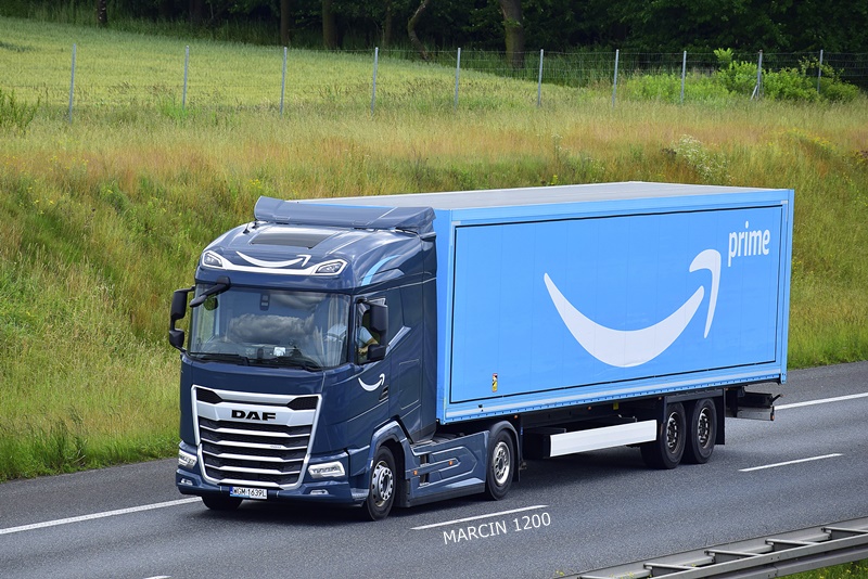 _DSC6625 AMAZON-crop-DAF XG.JPG