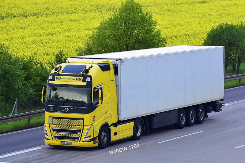 _DSC5228 UPLUSU-crop-VOLVO FHV.JPG