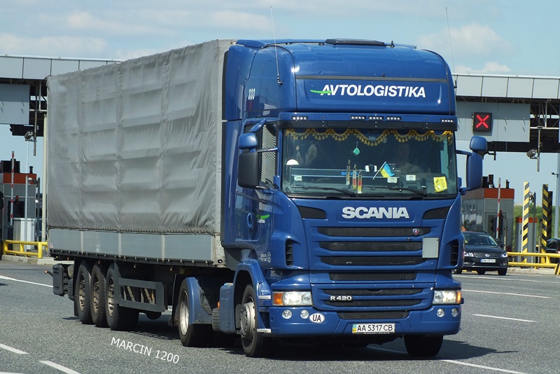 DSCF5729-crop-Avtologistika-SCANIA R420.jpg