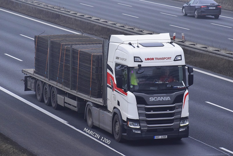 _DSC1069 LIBOR TRANSPORT-crop-SCANIA R450 NG.JPG