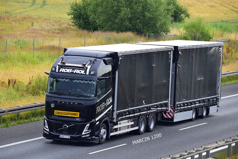 _DSC6991 Rob-Rol-crop-VOLVO FH AERO.JPG