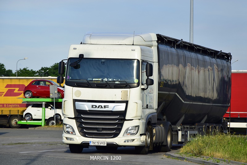 _DSC6935-crop-CARBON-DAF XF 106 II.JPG