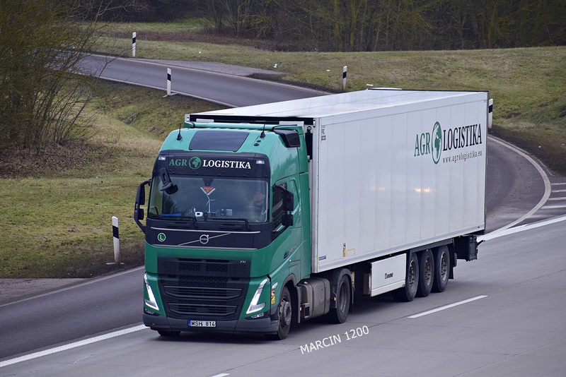 _DSC1371 AGRO LOGISTIKA-crop-VOLVO FHV.JPG