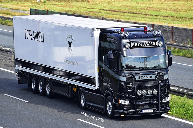 _DSC7370 POPŁAWSKI-crop-SCANIA S-V8.JPG