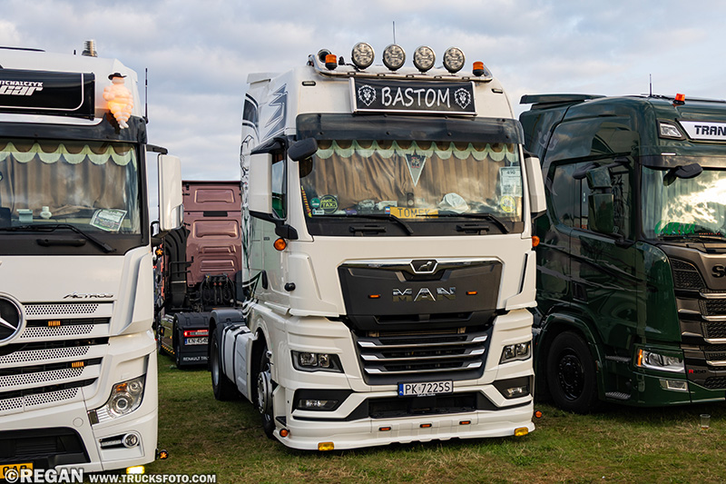 MAN TGX - Bastom.jpg