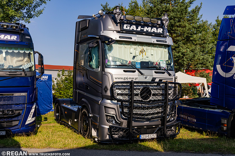Mercedes-Benz Actros Edition 3.jpg
