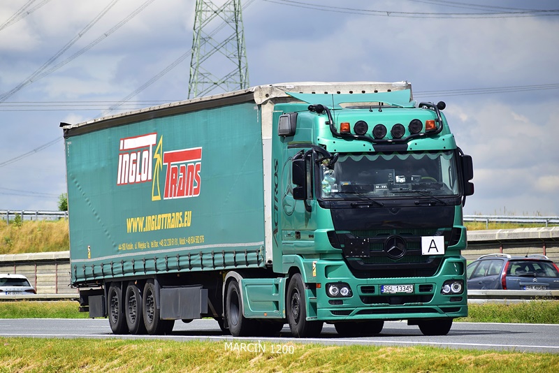 _DSC7656 INGLOT TRANS-crop-ACTROS MP3.JPG