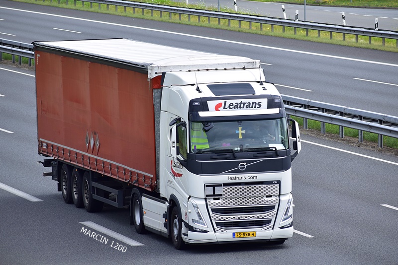 _DSC8947 LEATRANS-crop-VOLVO FHV.JPG