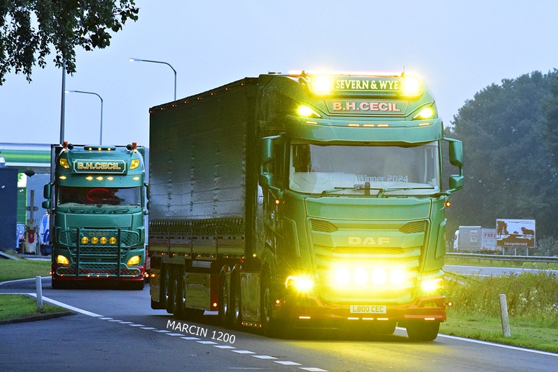 _DSC9586 B.H.CECIL&SONS-crop-DAF XG.JPG