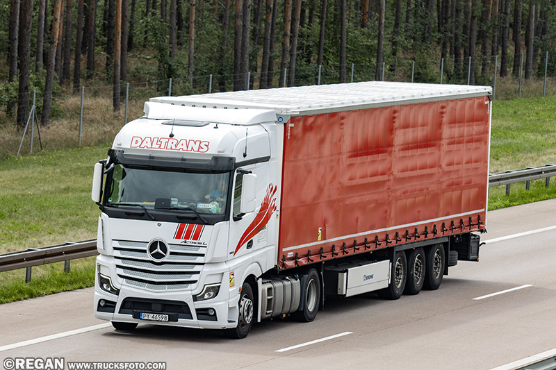 Mercedes-Benz Actros L - Daltrans.jpg
