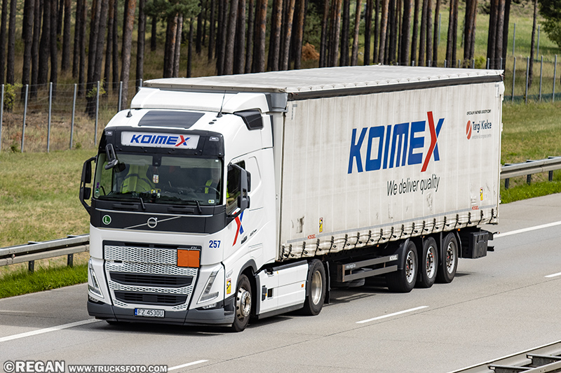 Volvo FH5 - Koimex Oficjalny Partner Targi Kielce.jpg