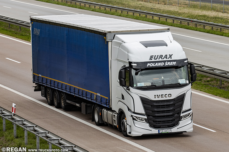 Iveco S-Way Eurax.jpg