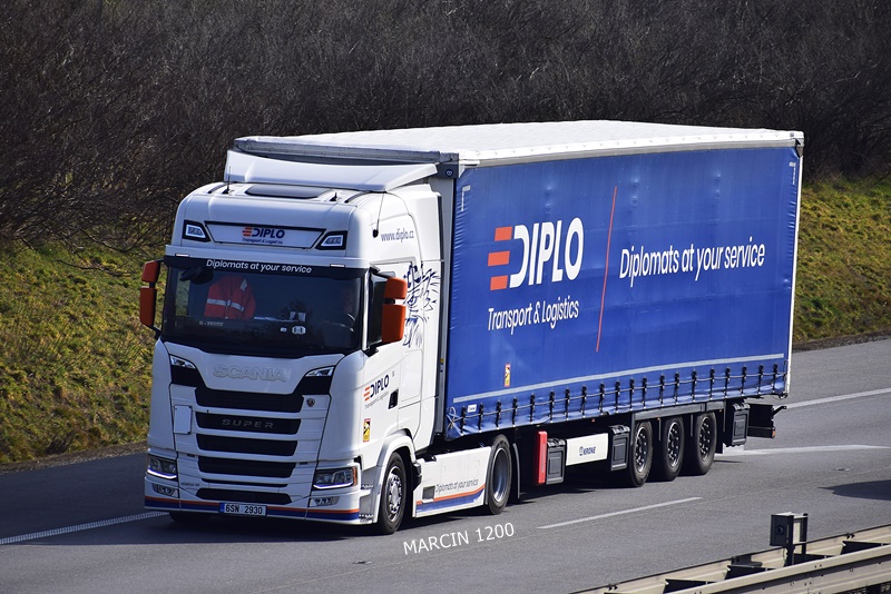 _DSC2210 DIPLO-crop-SCANIA S460.JPG
