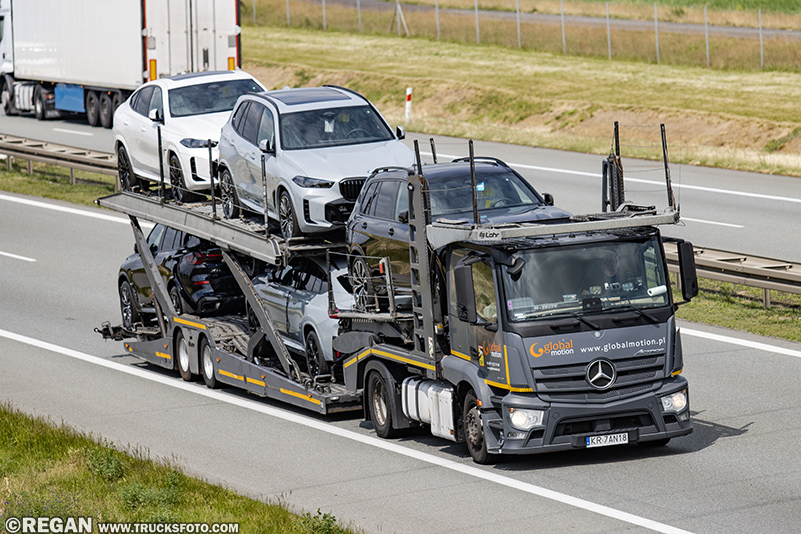 Mercedes-Benz Actros - Global Motion.jpg
