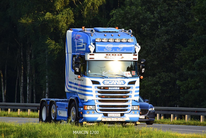 _DSC00011 (1211)-crop-R.T. - SCANIA R.JPG