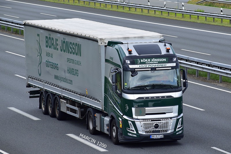 _DSC9406 BORJE JONSSON-crop-VOLVO FH AERO.JPG
