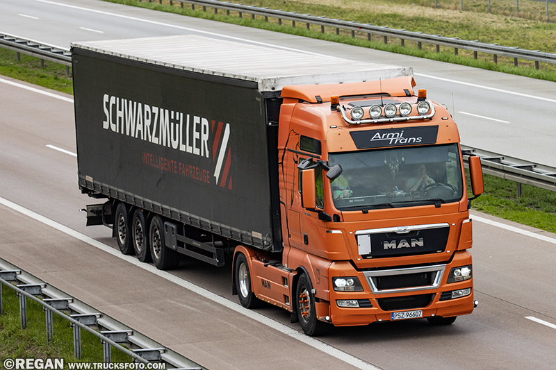 MAN TGX - ArmiTrans.jpg