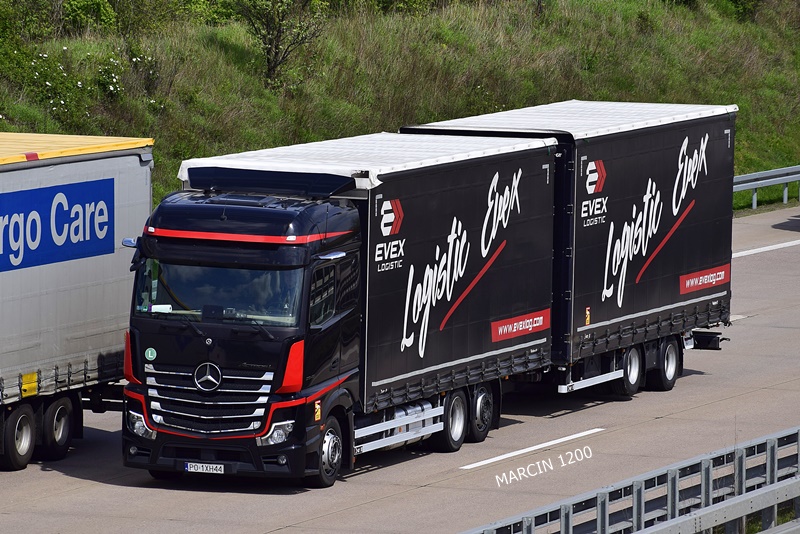 _DSC1942 EVEX-crop-ActrosL mp5.JPG