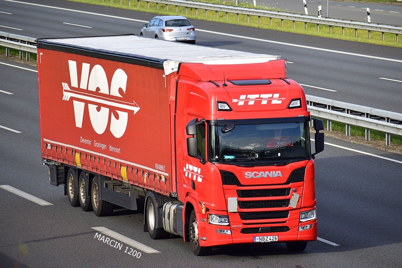 _DSC8161 ITTL-VOS-crop-SCANIA R 460 NG.JPG