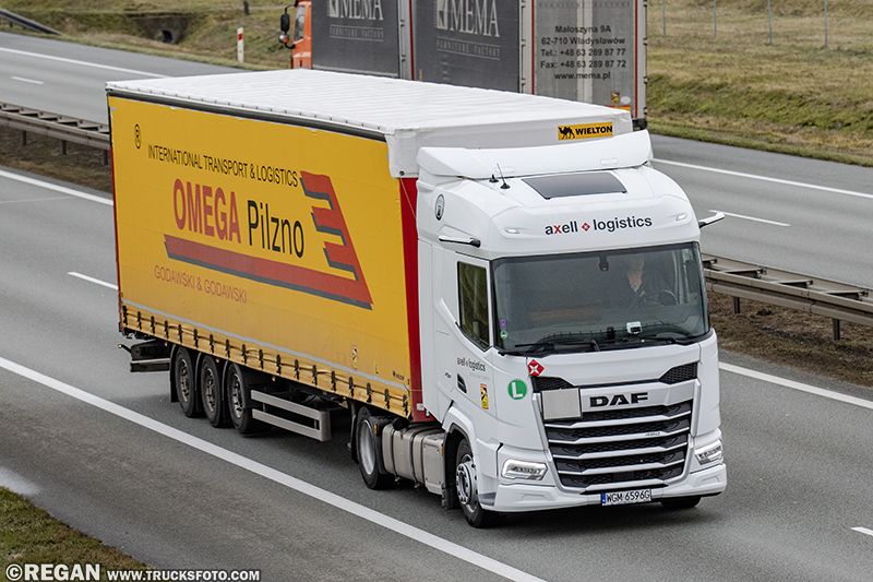 DAF XF Axcell Logistics.jpg