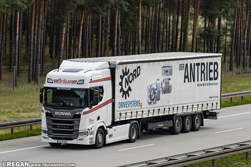 Scania 500R Super - Brauer.jpg