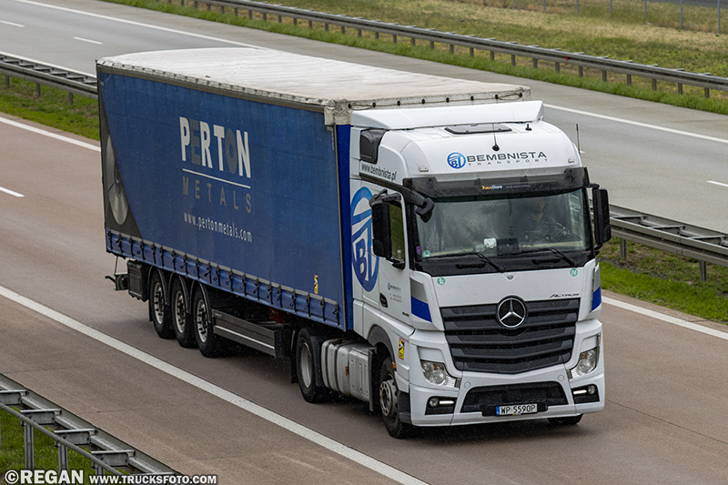 Mercedes-Benz Actros - Bembnista Perton Metals.jpg