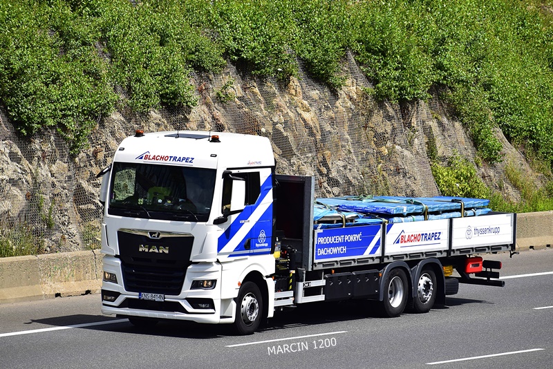 _DSC4978-crop-BLACHOTRAPEZ-MAN TGX II.JPG