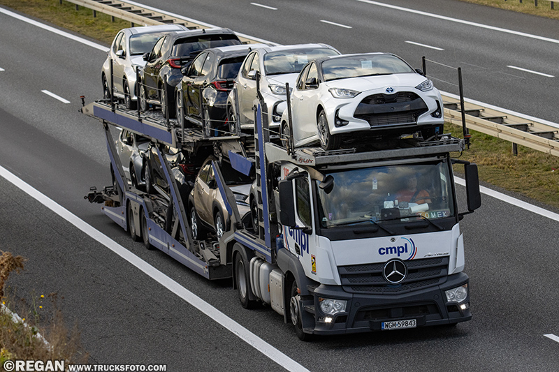 Mercedes-Benz Actros - CMPL.jpg